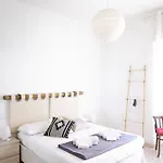Heidi\'S Apartment